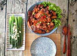 Braised Pork with Spring Bamboo Shoots recipe