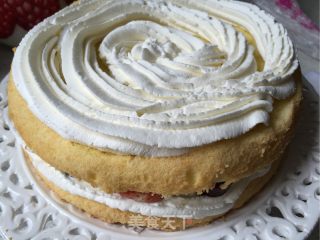 Creamy Fruit Naked Cake recipe