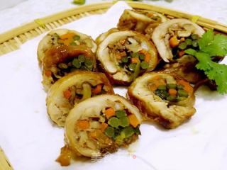 Walnut Mixed Vegetable Chicken Roll recipe
