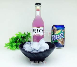 Rio Purple Enamored Cocktail recipe