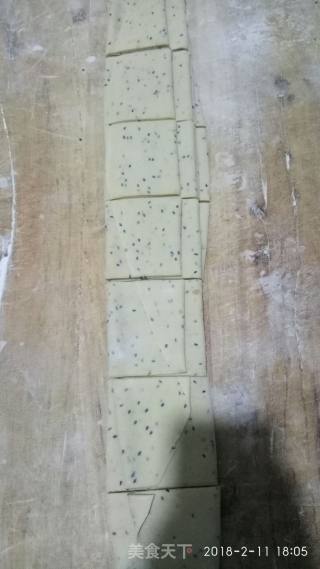 Sweet Potato and Black Sesame Fried Fruit recipe