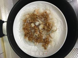 Steamed Scallop Meat with Garlic Vermicelli recipe