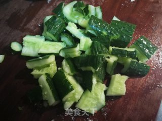 Cucumber and Coriander Mixed with Vermicelli recipe