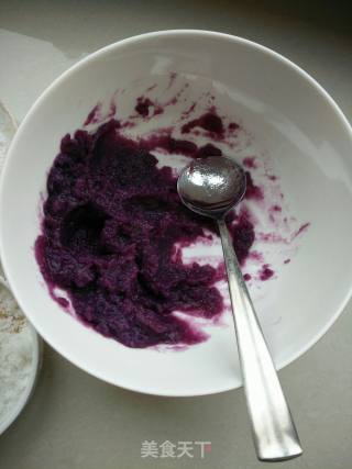 Roasted Purple Sweet Potato Oatmeal Balls recipe