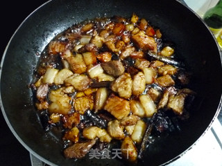 Braised Pork Belly with Potatoes recipe