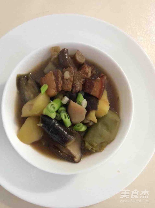 Braised Pork with Eggplant and Potatoes recipe