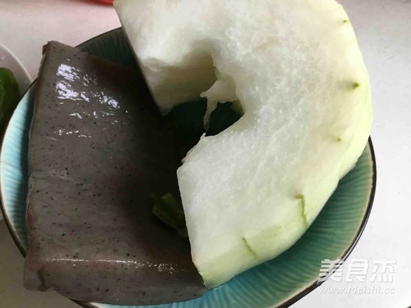 Winter Melon and Konjac Roast Pork recipe