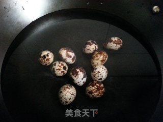 Variety Desserts [autumn Edition] Quail Egg Longan Tremella Soup recipe