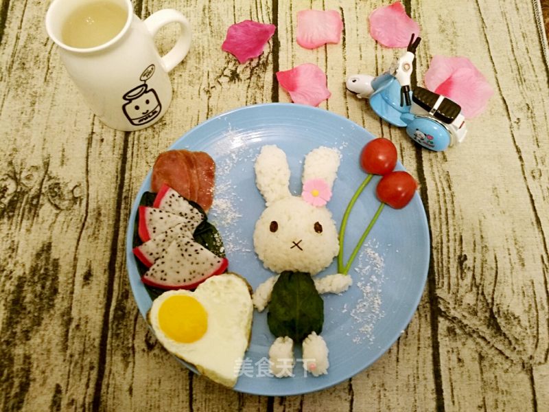 #trust之美#the Little Rabbit Obediently Children's Meal recipe