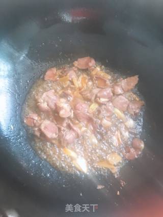 Stir-fried Mushrooms with Sliced Pork recipe