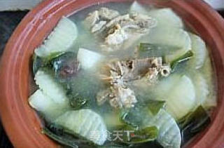 Homemade Soup---radish Kelp and Big Bone Soup recipe