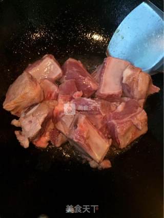 Braised Pork Ribs with Kidney Beans recipe