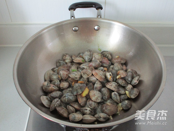 Spicy Fried Clams recipe