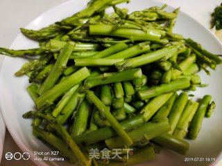 Stir-fried Asparagus with Shrimp recipe