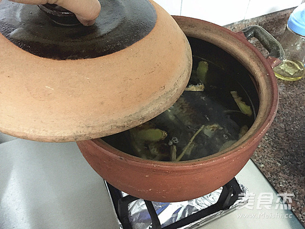 Astragalus Codonopsis and Crucian Carp Soup recipe