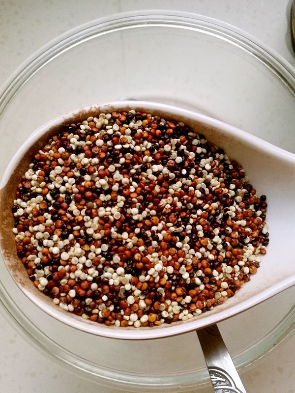 Tricolor Quinoa～steamed Ribs with Quinoa recipe