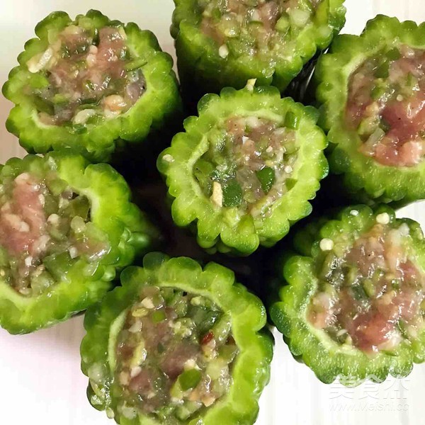 Stuffed Bitter Gourd with Meat recipe