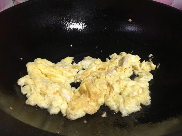 Scrambled Eggs with Seasonal Vegetables recipe