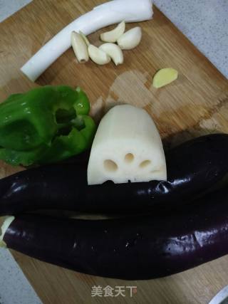 Fried Eggplant with Lotus Root recipe