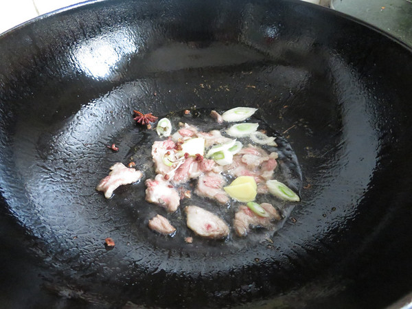 Pork and Cabbage Stewed Vermicelli recipe