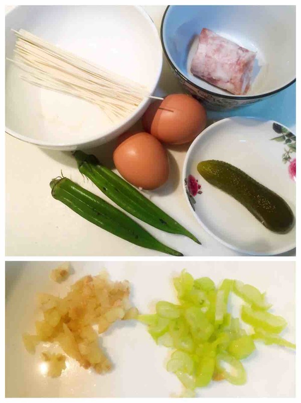 Fried Noodles with Pickled Cucumber and Minced Pork recipe