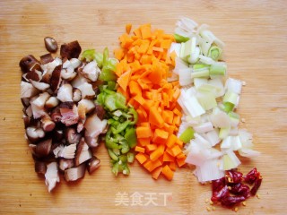 Mushroom Fried Noodles recipe