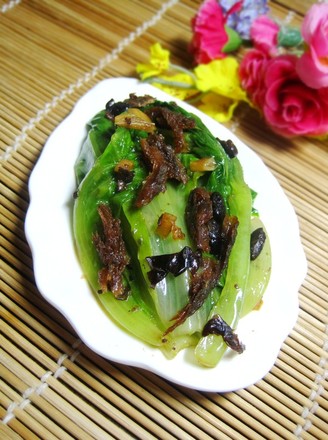 Stir-fried Lettuce with Dace in Black Bean Sauce