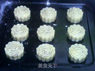 Nut Rose Moon Cake recipe