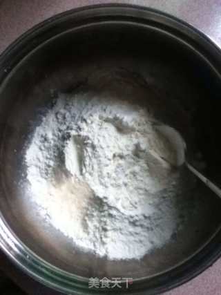 Seaweed and Wolfberry Milk Rolls recipe
