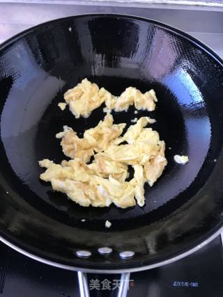 Scrambled Eggs with Garlic recipe