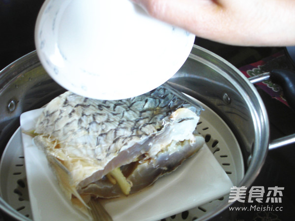 Steamed Salted Fish Rich in Vitamins recipe