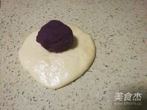 Purple Sweet Potato Petal Bread recipe