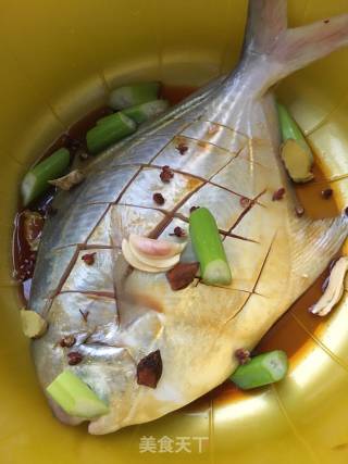 Sweet and Sour Silver Pomfret recipe