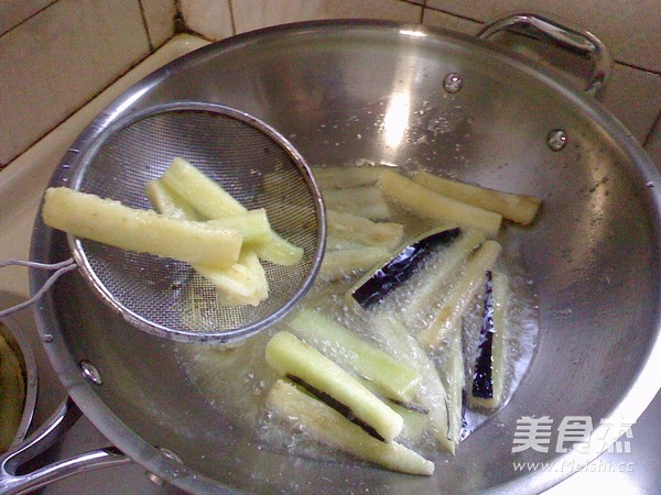 Salted Fish and Cucumber Pot recipe