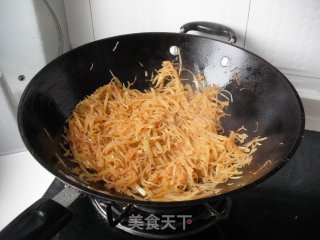 Delicious Non-stop Mouth-red Oil Hot and Sour Potato Shreds recipe