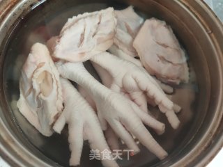 Spicy Marinated Chicken Wings and Chicken Feet recipe