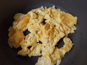 Scrambled Eggs with Bell Pepper recipe