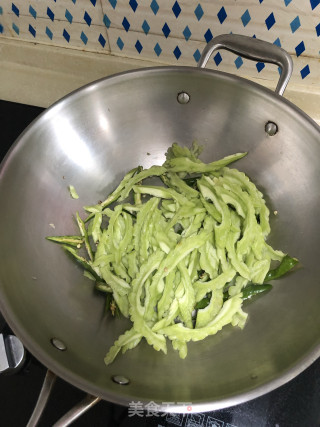 Green Pepper and Bitter Gourd recipe