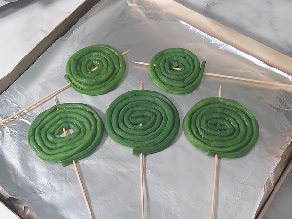 Bean Lollipops, Kids Absolutely Love recipe