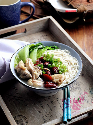 Red Date Chicken Soup Noodles