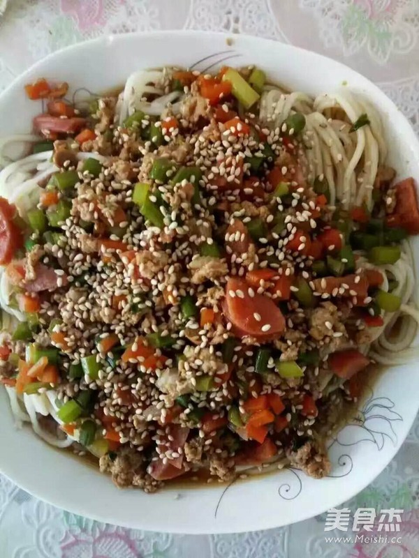 Walnut Fried Noodles recipe