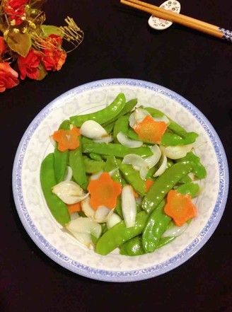 Fried Lily with Snow Peas recipe