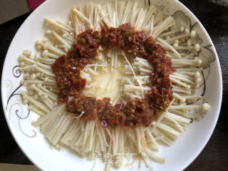 Steamed Enoki Mushroom with Chopped Pepper recipe