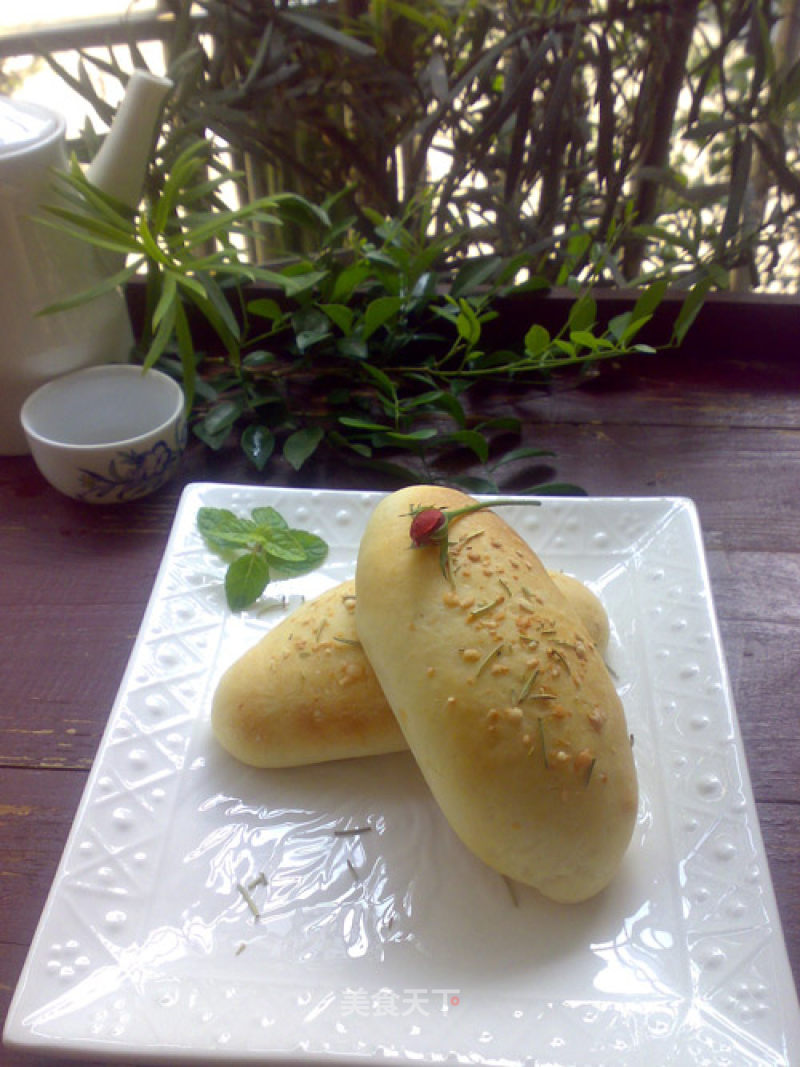 Rosemary Cheese Bun recipe