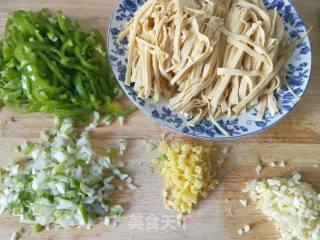 Dried Tofu with Hot Peppers recipe