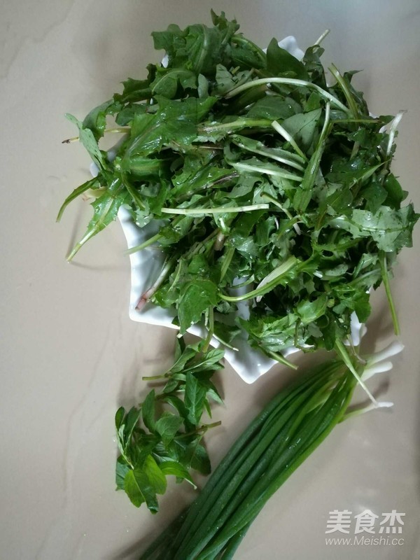 Herbs and Shallots Mixed with Mother-in-law recipe