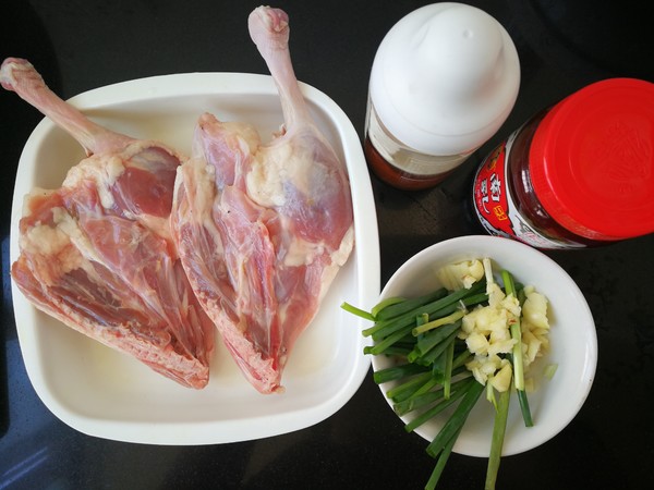 Roasted Duck Leg with Southern Milk Honey Sauce recipe