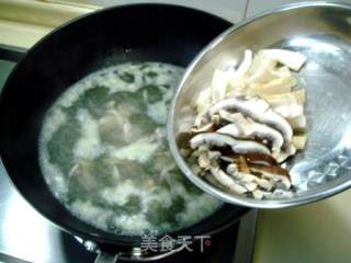 Matsutake Chicken Soup recipe