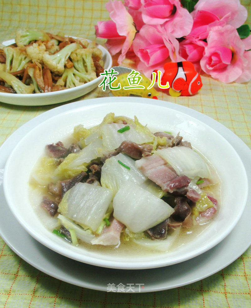 Stir-fried Cabbage with Bacon Chicken Gizzards recipe