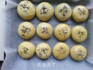 Kidney Bean Sesame Peanut Crisp recipe